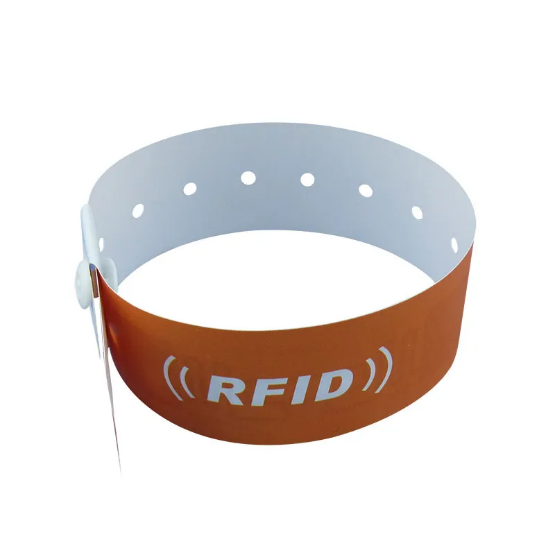 vong-tay-RFID-giay