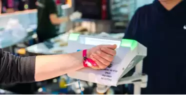 ĐIỂM NỔI BẬT CỦA RFID TRONG QUẢN LÝ CHECK IN SỰ KIỆN ĐIỂM NỔI BẬT CỦA RFID TRONG QUẢN LÝ CHECK IN SỰ KIỆN
