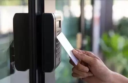 5 ỨNG DỤNG NỔI BẬT CỦA CÔNG NGHỆ RFID TRONG QUẢN LÝ 5 ỨNG DỤNG NỔI BẬT CỦA CÔNG NGHỆ RFID TRONG QUẢN LÝ