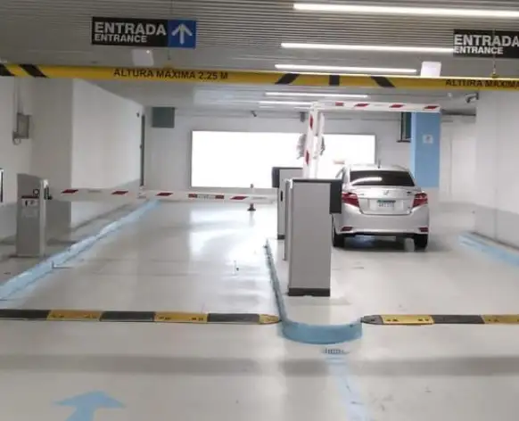 GIẢI PHÁP RFID QUẢN LÝ RA VÀO